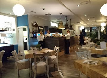 poland/gdansk/oliwa/restaurant/lobster