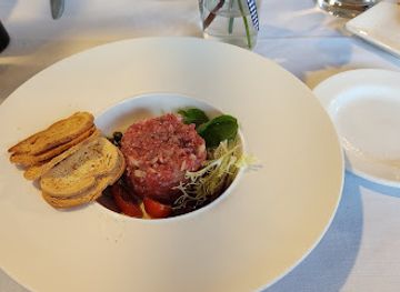 canada/toronto/restaurant/12-tables