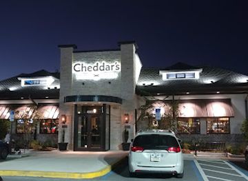 florida/ocala-national-forest/restaurant/cheddar-s-scratch-kitchen