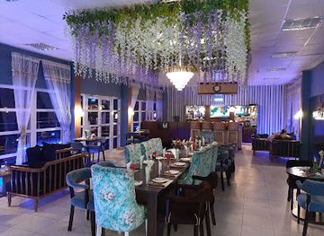 nigeria/kajuru-castle/restaurant/cafe-le-bugattii