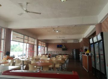 liberia/monrovia/restaurant/sam-s-barbeque
