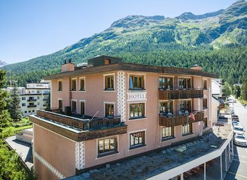 switzerland/st-moritz/restaurant/hotel-restaurant-corvatsch