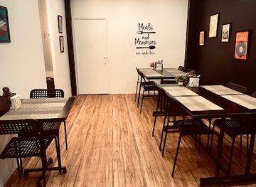 india/aizawl/restaurant/nom