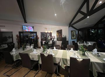 cameroon/kalamaloue-national-park/restaurant/la-salsa-restaurant