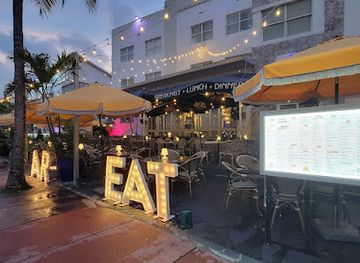 florida/miami-beach/restaurant/maxine-s-bistro-and-bar-american-restaurant-in-miami-beach