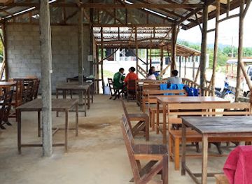 laos/vang-vieng/restaurant/han-ping-bao