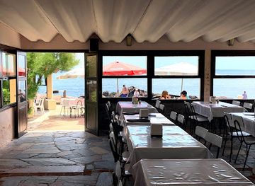 uruguay/cerro-pan-de-azucar/restaurant/puertito-don-anselmo