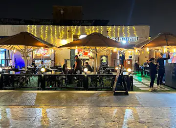 South Pearl Restaurant