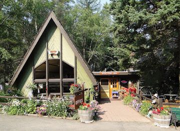 montana/glacier-national-park/restaurant/glacier-campground