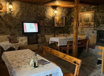 montenegro/prokletije-national-park/restaurant/konoba-medurijecje