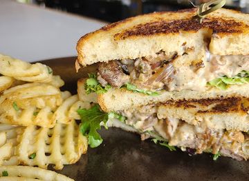 texas/san-angelo/restaurant/urban-salt-kitchen-bar