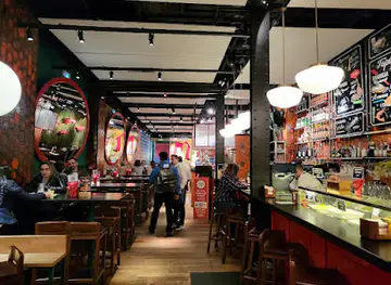 Mercado de la Reina 10