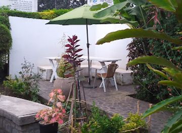 rwanda/musanze-caves/restaurant/migano-hotel