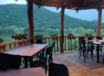 georgia/kakheti/restaurant/kakhetian-corner