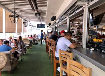 arizona/phoenix/scottsdale/restaurant/the-montauk