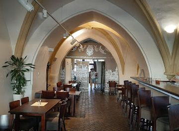 czechia/olomouc/restaurant/cafe-restaurant-caesar