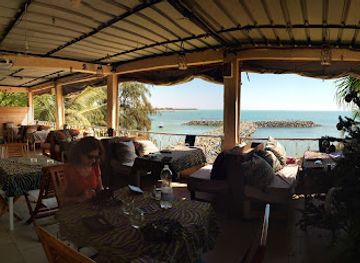 senegal/mbour/restaurant/restaurant-jomo-beach-by-l-endroit-dkr