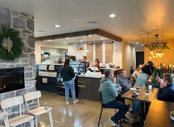 ohio/dundee-falls/restaurant/village-cafe-creamery