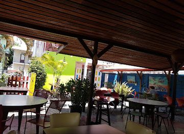 suriname/interior-rainforest/restaurant/souposo