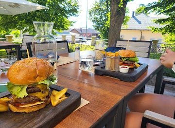 slovenia/postojna-cave/restaurant/bistro-perspektiva