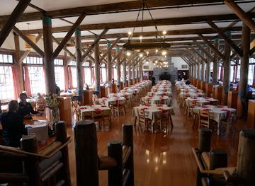 washington/mount-rainier-area/restaurant/paradise-inn-dining-room