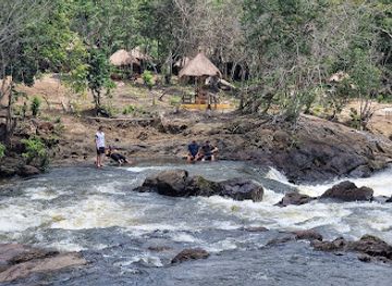 sierra-leone/york-island/restaurant/bush-garden-amusement-recreation-park