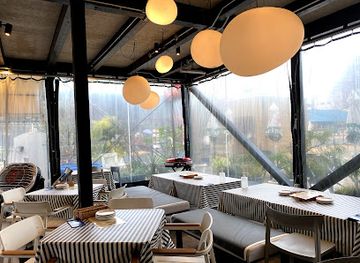 japan/osaka/tennoji/restaurant/aoi-napoli-in-the-park