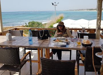 lebanon/tyre-coast/restaurant/al-marsah-naqura-qlayleh-beach