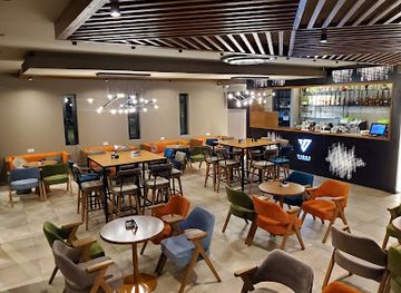 montenegro/niksic/restaurant/vibes-sport-lounge-bar