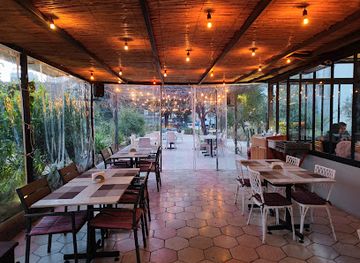 lebanon/north-lebanon/restaurant/crop-lb