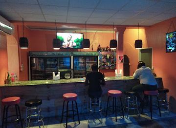 antigua-and-barbuda/st-john-s/restaurant/redgate