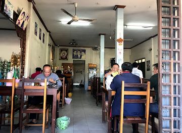 laos/savannakhet/restaurant/one-two-restaurant