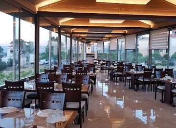 lebanon/beqaa-valley/restaurant/titanic-restaurant