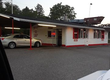 michigan/lansing/restaurant/nip-n-sip-drive-in