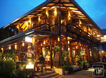thailand/chiang-mai/restaurant/dash