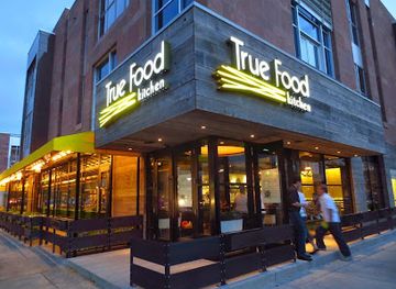 colorado/denver/cherry-creek/restaurant/true-food-kitchen