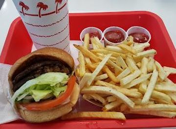 california/monterey-park/restaurant/in-n-out-burger