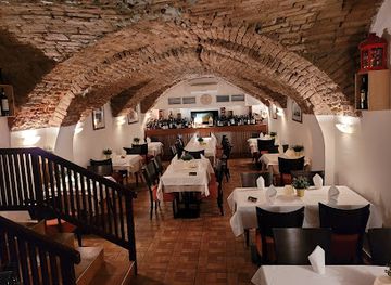 croatia/zagreb/restaurant/lanterna-na-dolcu