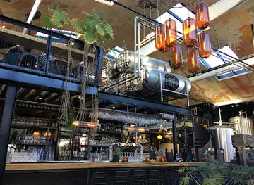 Foodhall MOUT
