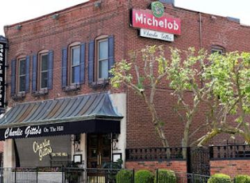 missouri/loess-hills/restaurant/charlie-gitto-s-on-the-hill