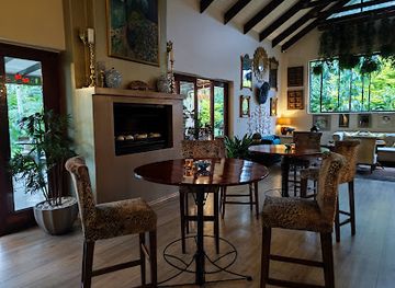 zimbabwe/great-zimbabwe-national-monument/restaurant/victoria-22-restaurant