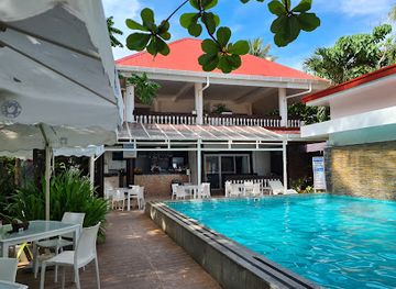 philippines/boracay/diniwid-beach/restaurant/los-indios-bravos-boracay