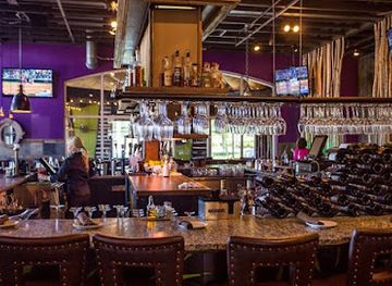 illinois/rockford/restaurant/greenfire