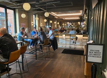 michigan/grand-rapids/restaurant/one-twenty-three-tavern