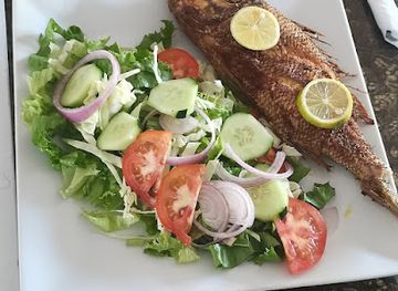 comoros/nyumakele/restaurant/restaurant-le-comoco-hamramba