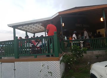 saint-kitts-and-nevis/gingerland/restaurant/esmie-s-sunrise-superette-snackette