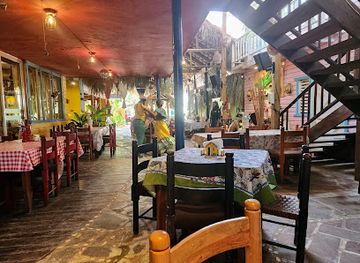 dominican-republic/santo-domingo/restaurant/el-conuco