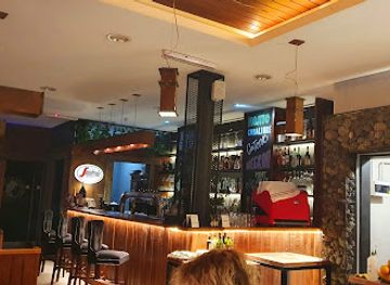 argentina/el-calafate/restaurant/gypsy-restobar