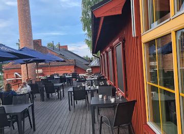 sweden/norrland/restaurant/high-coast-distillery