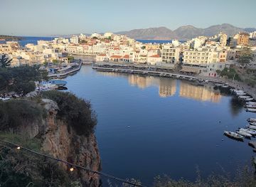 greece/crete/agios-nikolaos/restaurant/karnagio-pita-tou-riga